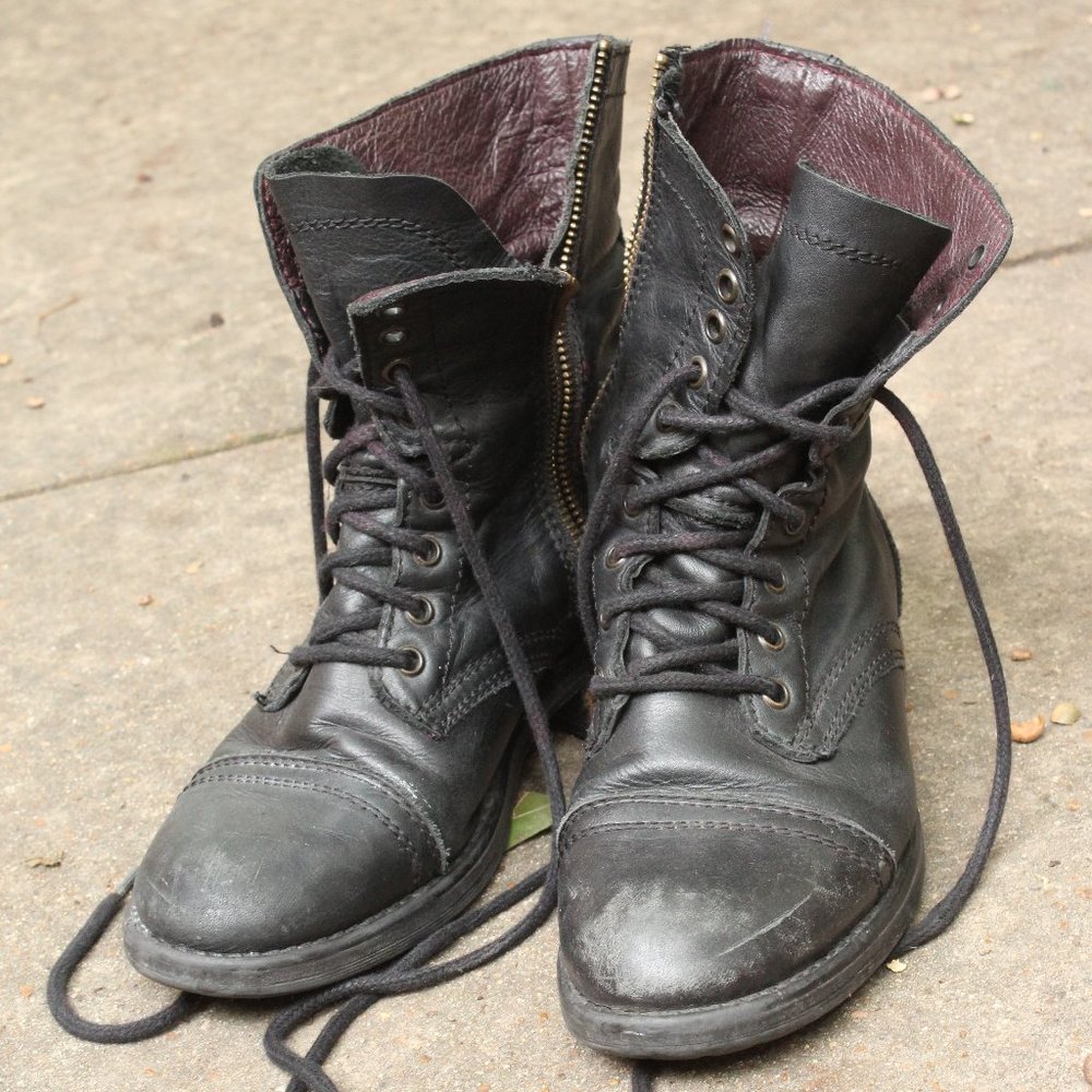 8.5 Steve Madden TROPA 2.0 COMBAT BOOT